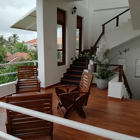 Bianco Terrace Hotel Negombo Esterno foto