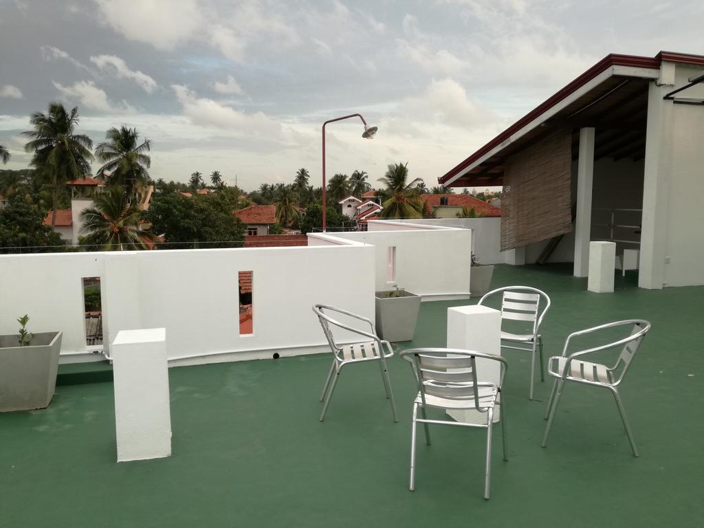 Bianco Terrace Hotel Negombo Esterno foto