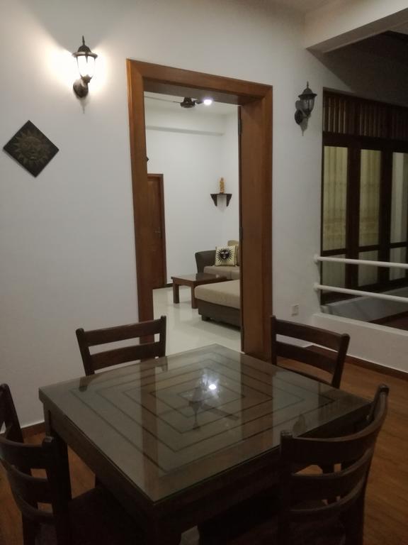 Bianco Terrace Hotel Negombo Esterno foto